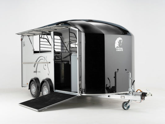 Pferdeanhänger für 4 Pferde Cheval Liberté OPTIMAX